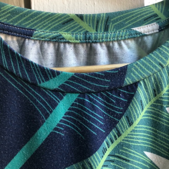 Boxy Palm Leaf Tee - Picture 2 of 2